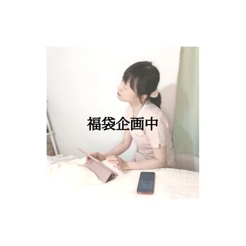 サロンのイベントで目と肩バキバキ